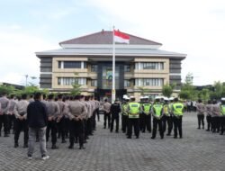 Kapolresta Sidoarjo Pimpin Apel Pengamanan Malam Hari Raya Idul Fitri