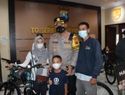 Hadiah Umroh dan Sepeda MTB Gebyar Vaksinasi Ramadan Sidoarjo Diserahkan ke Pemenang