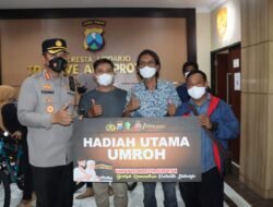 Hadiah Umroh dan Sepeda MTB Gebyar Vaksinasi Ramadan Sidoarjo Diserahkan ke Pemenang