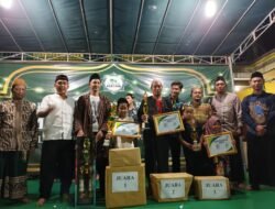 Malam 1 Syawal 1443 H / 2022 M Pemerintah Desa Kebaron Kecamatan Tulangan Kabupaten Sidoarjo Bersama Dengan PR. IPNU - IPPNU Kebaron Mengadakan Gema Takbir Keliling