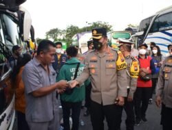 Kapolresta Sidoarjo Cek Arus Balik di Terminal Purabaya