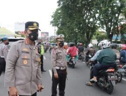 Sejumlah Kendaraan Luar Kota Masih Terpantau Melintas Batas Kota Sidoarjo