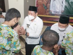 Kunjungi SLB Negeri Gedangan, Wabup Subandi Bangga Ketrampilan Anak Berkebutuhan Khusus yang Luar Biasa
