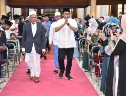 Ini Pesan Gus Muhdlor Saat Halal Bihalal dengan Santri Darul Ulum Rejoso Peterongan Jombang