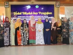 TP.PKK Kab Sidoarjo Gelar Pengajian dan Halal Bi Halal Idul Fitri 1443 H