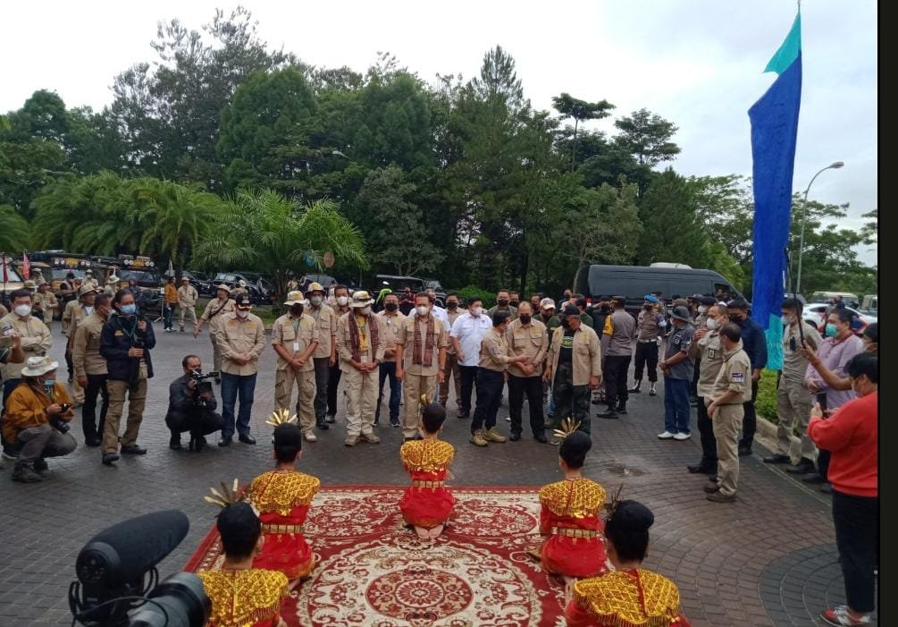 Wakil Bupati Muaro Jambi BBS Di Dampingi Ketua MPR RI Bambang Soesatyo Lepas Peserta Sumatra Tribute Jambi-Medan