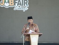Wabup Subandi Hadiri Sekaligus Membuka May Day Job Fair 2022 di Alun - Alun Kabupaten Sidoarjo