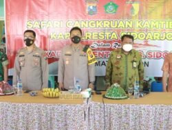 Wujudkan Kondusifitas Pilkades, Kapolresta Sidoarjo Cangkrukan Kamtibmas di Jabon