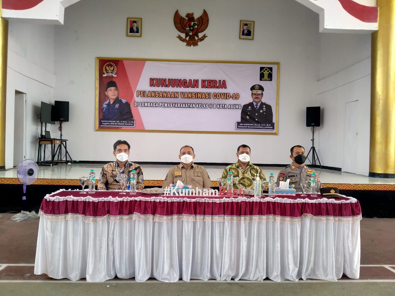 Kunjungan Kerja ke Lapas Kotaagung, Anggota Komisi III DPR-RI Monitoring Vaksinasi Booster Warga Binaan