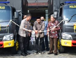 Siap Amankan Pilkades, Polresta Sidoarjo Terima Dua Truk Operasional dari Pemkab Sidoarjo