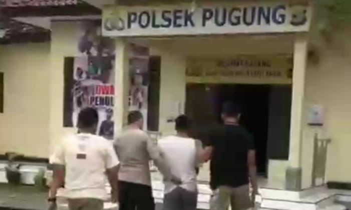 Polsek Pugung Tangkap Remaja Limau Tersangka Pencurian HP di Pekon Gunung Tiga, Satu DPO