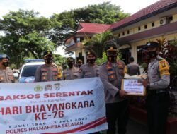 Sambut Hari Bhayangkara Ke 76, Polres Halsel Bagikan Ratusan Paket Sembako