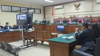 Bupati Ikfina dan Penjaga Marmiati Bersaksi di Sidang TPPU MKP