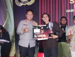 Lomba Stand Up Comedy Polresta Sidoarjo Meriahkan Hari Bhayangkara ke-76