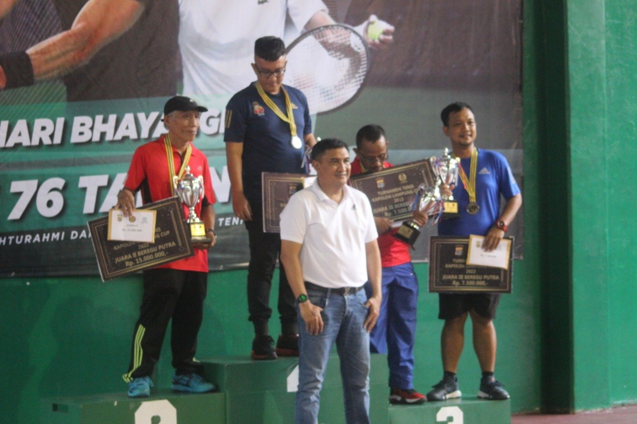 Turnamen Tenis Kapolda Cup 2022, Polda Lampung Rebut Juara Beregu