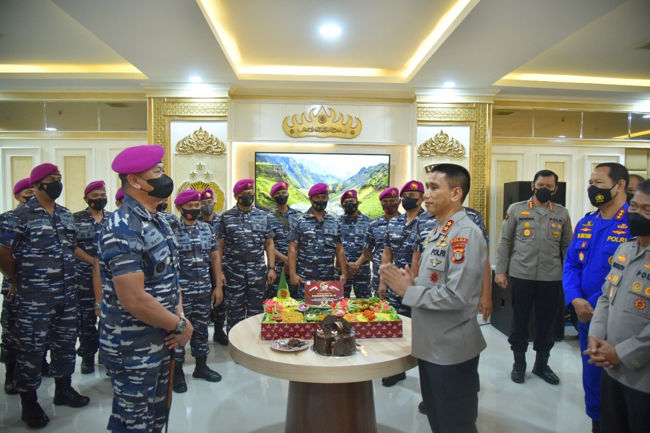 Brigif 4 Marinir, Geruduk Mapolda Lampung