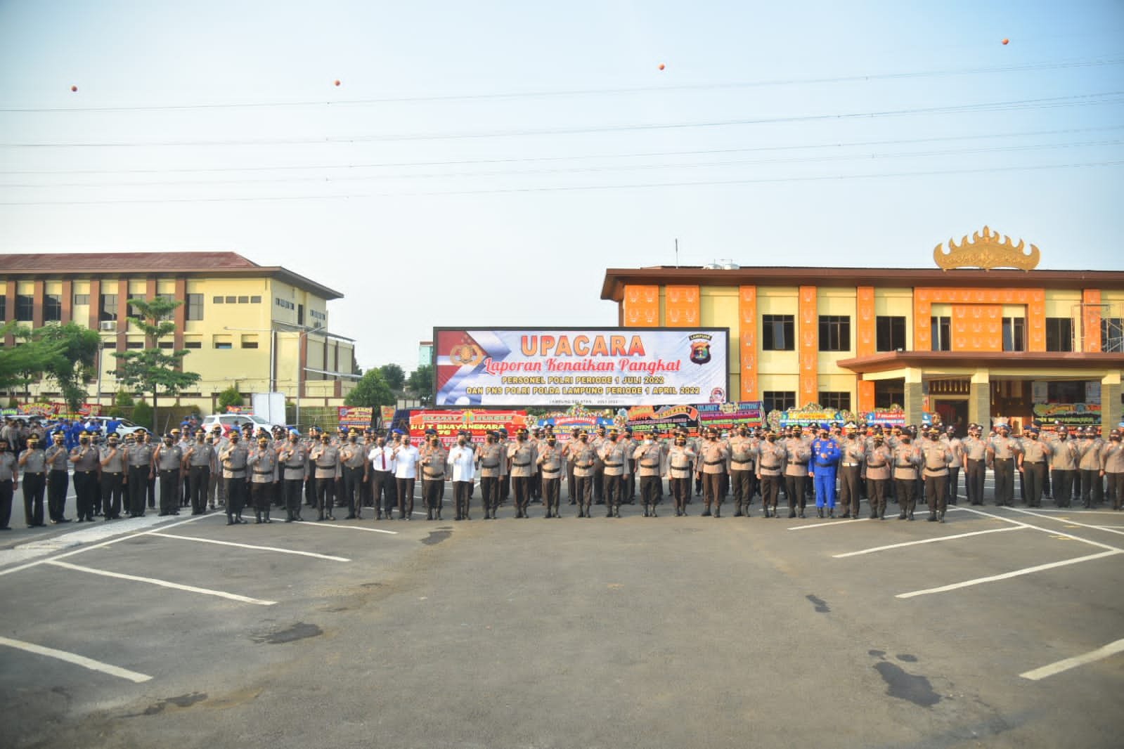 Kapolda pimpin upacara Korp Raport 161 personil Polda Lampung