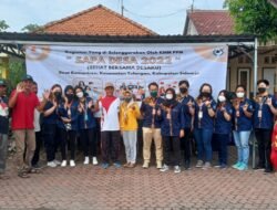 TP PKK Desa Kemantren Ajak Warga Kerja Bakti Dan Dapat Layanan Kesehatan Dari KMM - PPM Ubaya