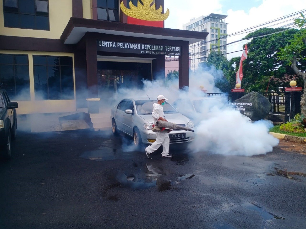 Cegah Demam Berdarah, Polresta Bandar Lampung Gelar Fogging