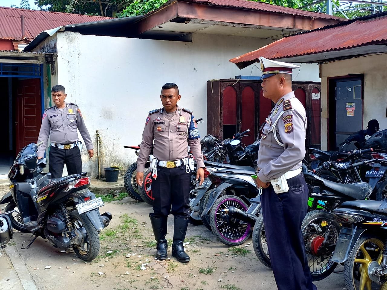 Satlantas Polres Aceh Timur Razia Belasan Knalpot Brong