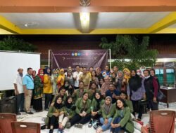 Pentingnya Manajemen Keuangan Dalam Meningkatkan Pengetahuan UMKM Kebraon Melalui Sosialisasi UMKM