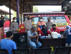 Kapolresta Sidoarjo Tinjau Gerai Vaksin Mobile di Terminal Purabaya