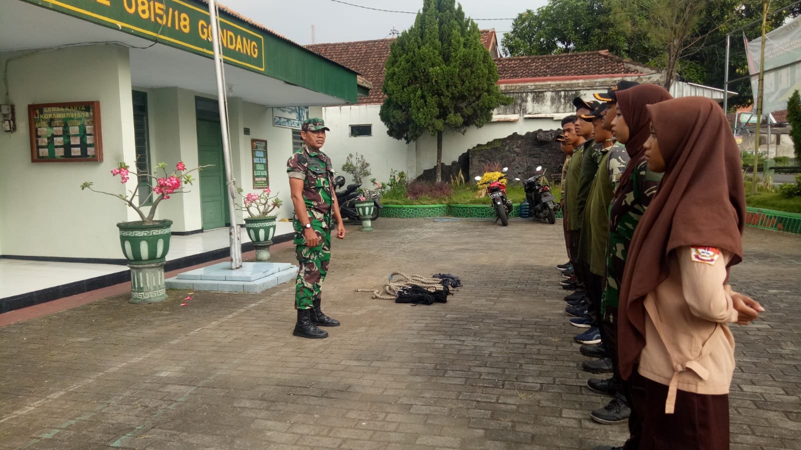 Saka Wira Kartika Koramil 0815/18 Gondang Diklat Penanggulangan Bencana
