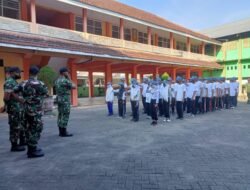 MPLS SMK Taman Siswa, Kodim 0815/Mojokerto Berikan Materi Wasbang dan PBB