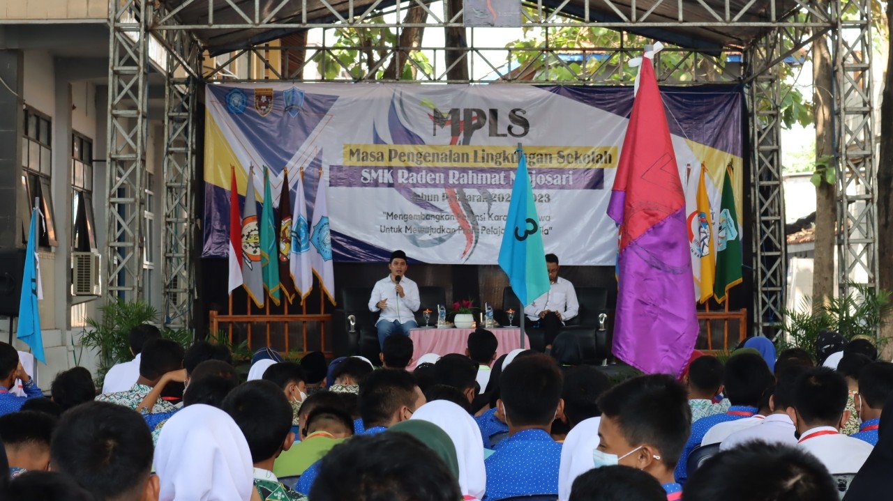 MPLS SMK Raden Rahmat Mojosari, Gus Barra Tekankan Menyongsong Indonesia Emas