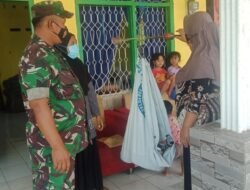 Cegah Stunting, Babinsa Koramil Pacet Aktif Dampingi Posyandu