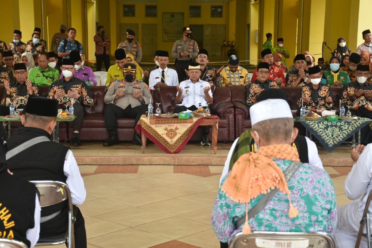 87 Personel Polres Lampung Timur Amankan Kepulangan Jamaah Haji
