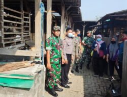 Polresta Sidoarjo Dampingi Tim Vaksinator Cegah Penyebaran Wabah PMK