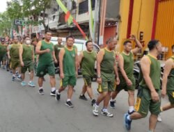 Blakra’an Moker, Personel Kodim 0815/Mojokerto Jelajahi Wilayah Kota