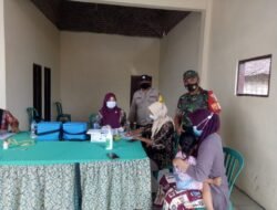 Atasi Stunting Babinsa Koramil Jatirejo Kawal Program BIAN