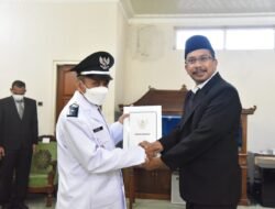 Sempat Tertunda, Kades Bogempinggir Balongbendo Akhirnya Dilantik Bupati