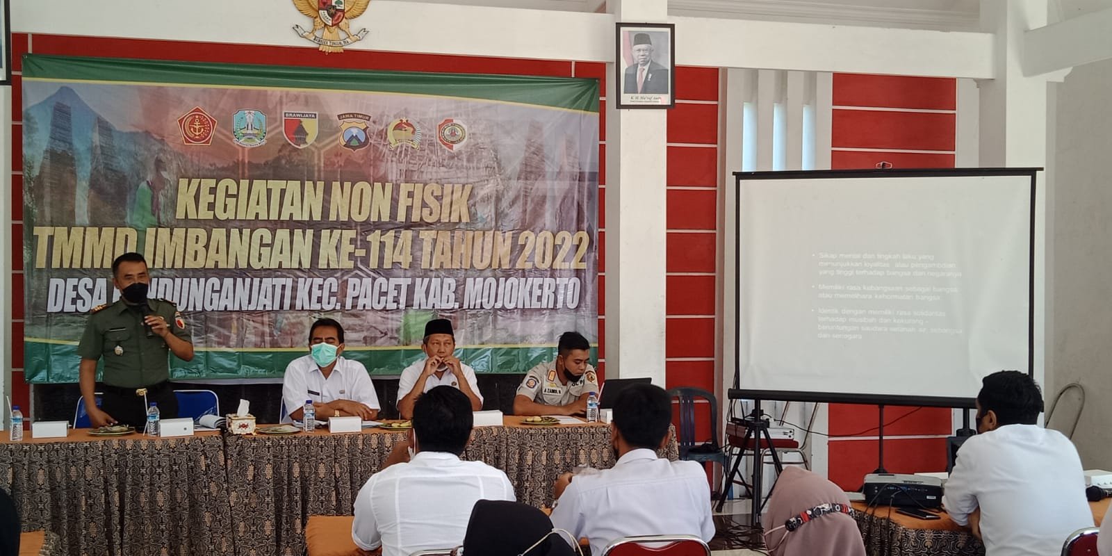 Satgas TMMD Imbangan Ke-114 Mojokerto Awali Kegiatan Non Fisik, Sosialisasikan Wasbang - BUMDes Hingga Kearsipan