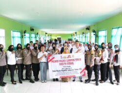 Peringati Hari Jadi Polwan ke-74, Polwan Polres Lampung Timur Goes To School