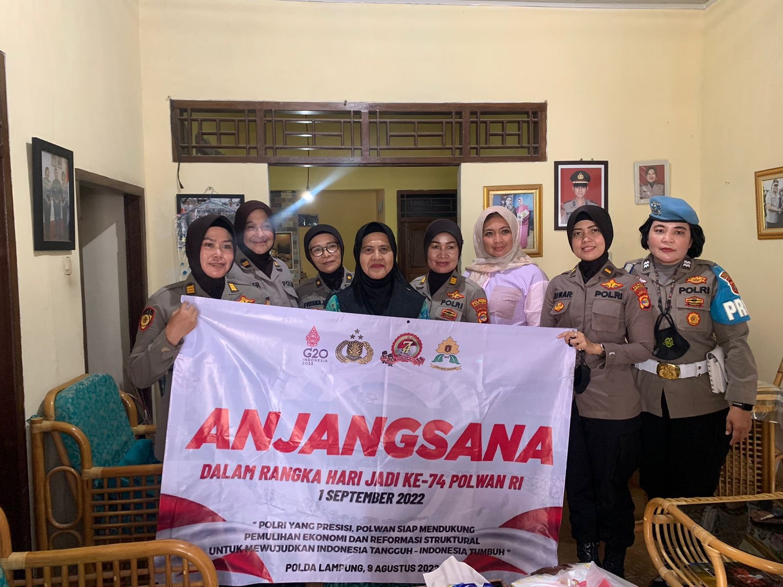 Semarakan Hut Polwan ke-74, Polresta Bandar Lampung Gelar Bakti Kesehatan