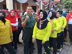 Semarak Agustusan, Kodim 0815/Mojokerto Meriahkan Lomba Permainan Tradisional