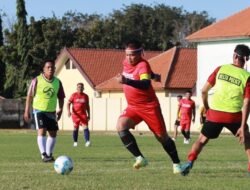 Tim Sepak Bola Wartawan Ramaikan Trofeo Kapolresta Sidoarjo