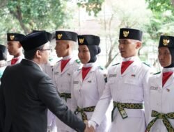 Pengukuhan 76 Paskibraka 2022 Berlangsung Khidmat, Bupati Gus Muhdlor: Kalian Pemuda Terpilih Kebanggaan Sidoarjo