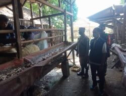 Polresta Sidoarjo Dukung tim Vaksinator Cegah Wabah PMK