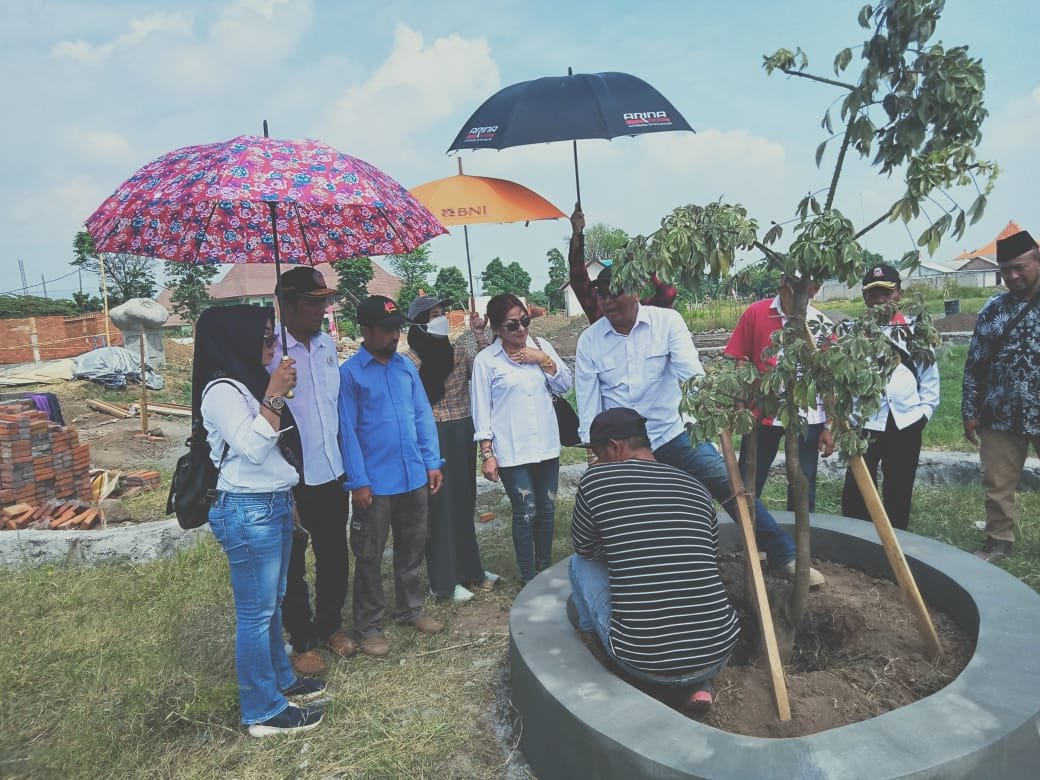 Lembaga Lin dan MNT Upacara HUT RI ke-77 dan Tanam Pohon di Randu Alas Desa Gondang Mojokerto