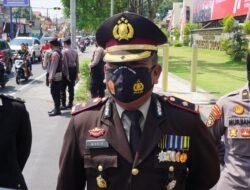 Detik Proklamasi Pengendara Depan Mako Polresta Sidoarjo Diberhentikan