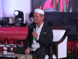 Peringati HUT ke 77 Kemerdekaan RI, Bupati Sidoarjo Bersama Kyai Khos Gelar Sholawat dan Tasyakuran di Pendopo