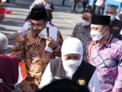 Gubernur Jawa Timur Launching Bus TransJatim di Sidoarjo