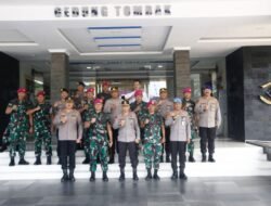 Jaga Soliditas TNI-Polri, Kapolda Lampung Silaturahmi Ke Brigif 4 Marinir