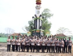 Dalam Rangka Hut Polwan, Polres Lampung Timur Gelar Ziarah Ke Taman Makam Pahlawan