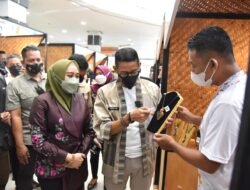 Sidoarjo Tuan Rumah AKI 2022, Kemenparekraf Sandiaga Uno Targetkan Produk UMKM Masuk Mal dan Terdaftar E Katalog