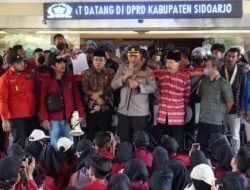 Demo Tolak Kenaikan Harga BBM di Sidoarjo Berlangsung Aman dan Kondusif